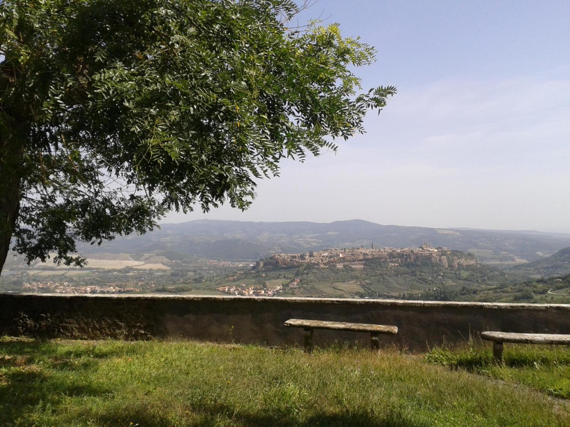 Agriturismo Il Cornalino 카스텔비스카르도 외부 사진